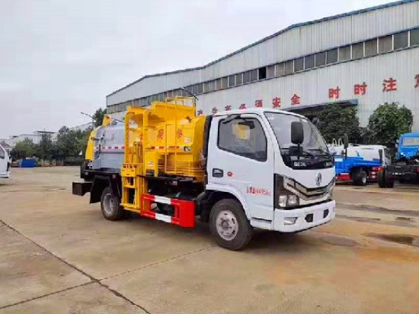 東風(fēng)小多利卡國六4方藍(lán)牌餐廚垃圾車